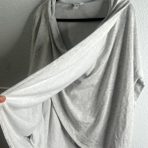 Athleta purana Gray wrap  hooded sweatshirt size L active wear yoga over size - Picture 5 of 10